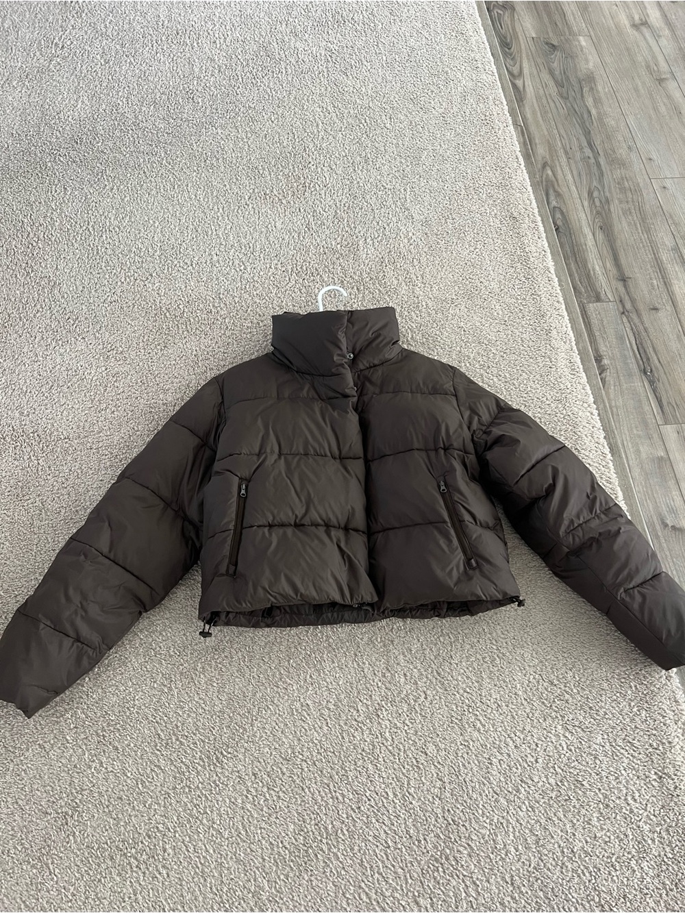 ALO Yoga Gold Rush Puffer